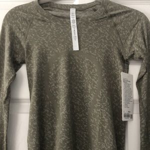Lululemon Swiftly Tech Long Sleeve Shirt 2.0